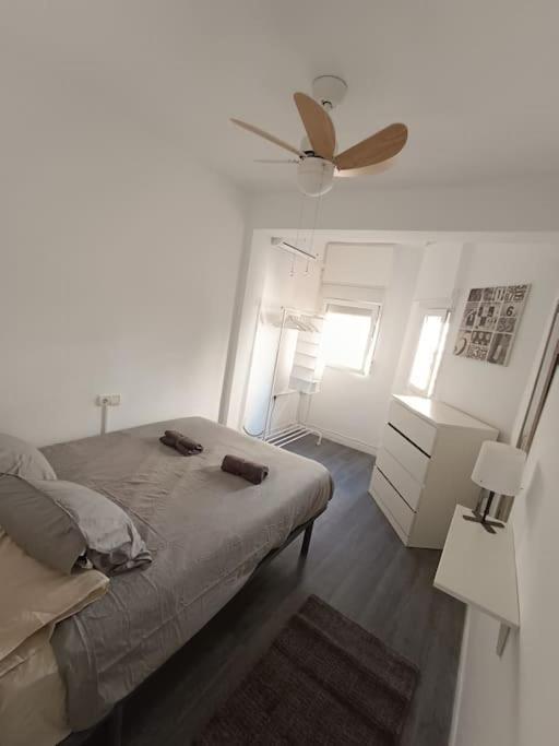 알메리아 Estupendo Piso Renovado A 30 Metros De La Playa 아파트 외부 사진