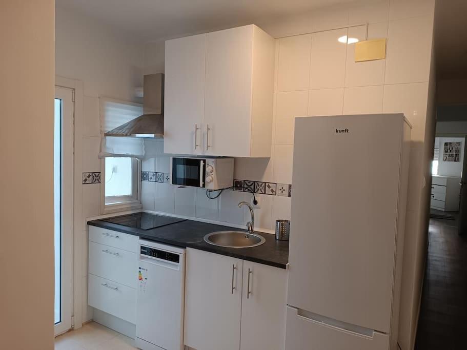 알메리아 Estupendo Piso Renovado A 30 Metros De La Playa 아파트 외부 사진
