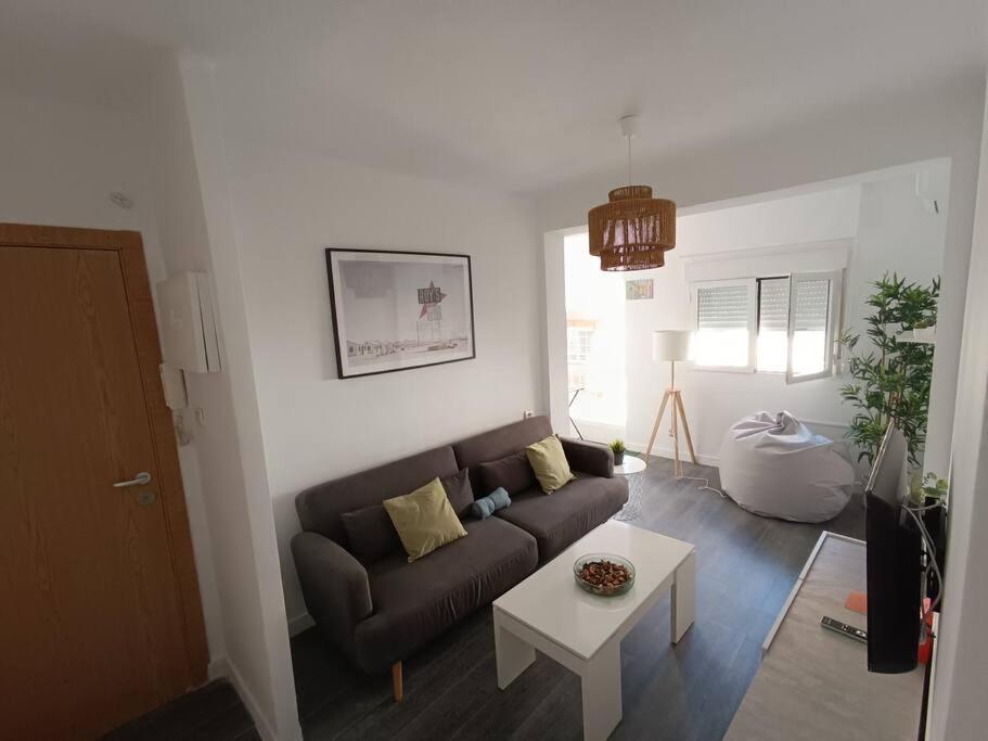 알메리아 Estupendo Piso Renovado A 30 Metros De La Playa 아파트 외부 사진