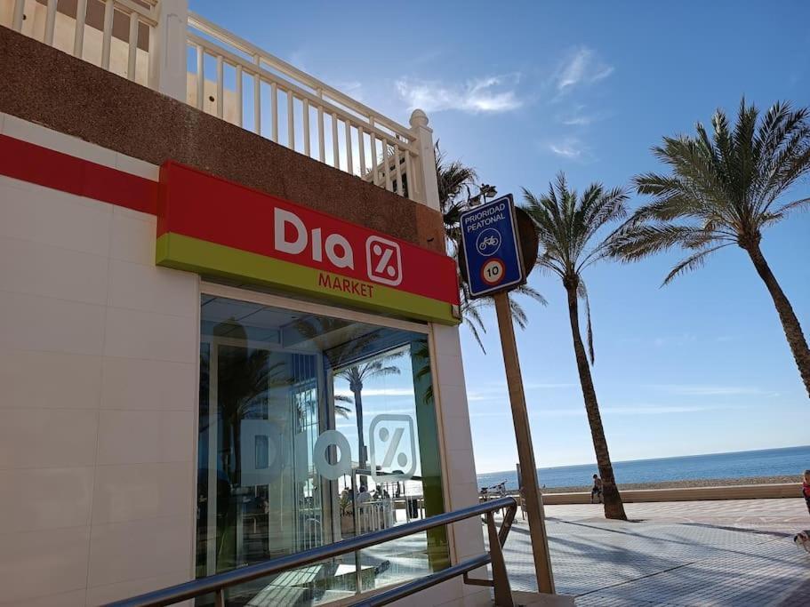 알메리아 Estupendo Piso Renovado A 30 Metros De La Playa 아파트 외부 사진